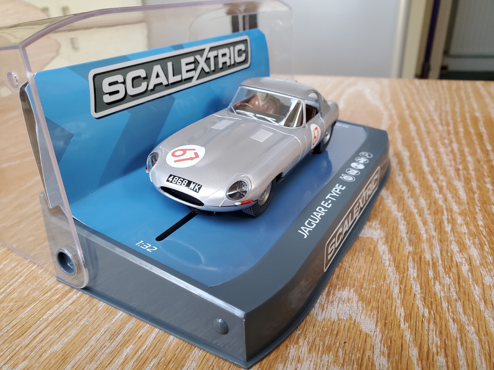 Scalextric Collector Guide - Item - Jaguar E-Type