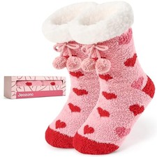 Women  s Fuzzy Slipper Socks With Grippers Cozy Warm 5-8 Pink Valentines Heart