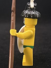 LEGO Pirates Islander King Minifigure Pi069 6264 Forbidden Cove W/ Shield Plume