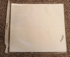 25 Disc Storage Plastic Binder Sleeves Holds 200 CDs DVDs Video Games New