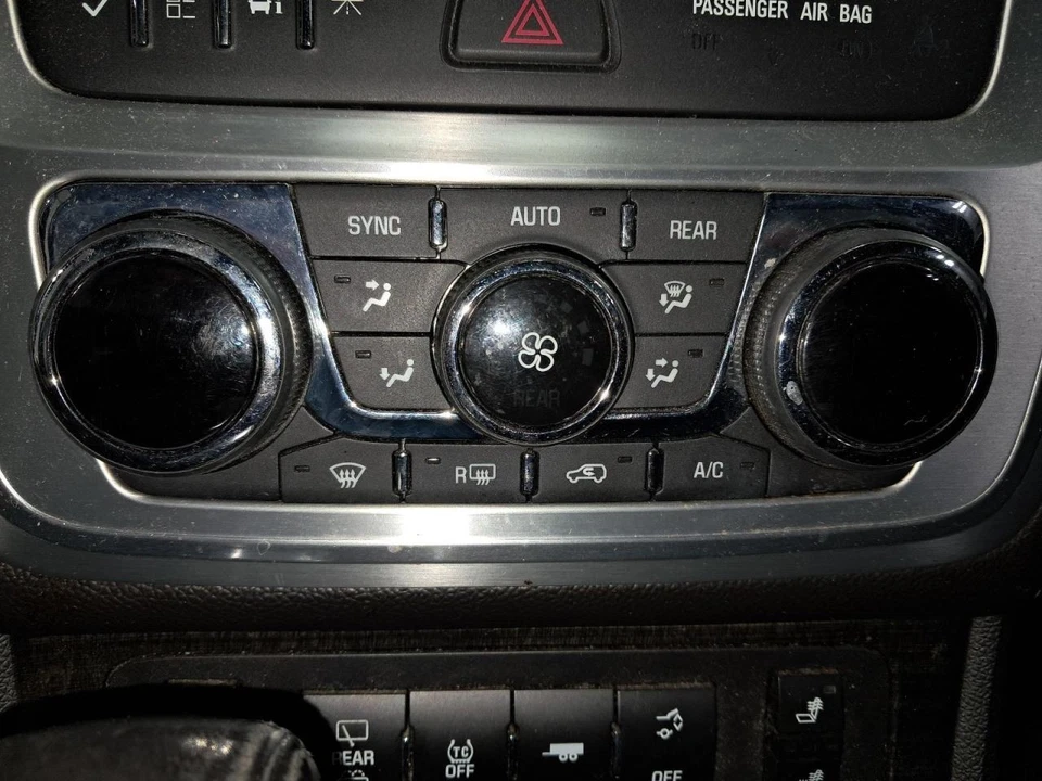 ACADIA    2013 Temperature Control 450881 - Image 2 of 4