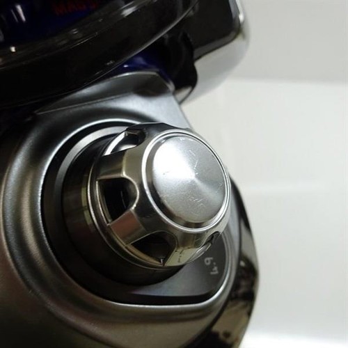 DAIWA 17 SORTIGA BJ4000 USED C Spinning Reel 00 - Picture 8 of 12