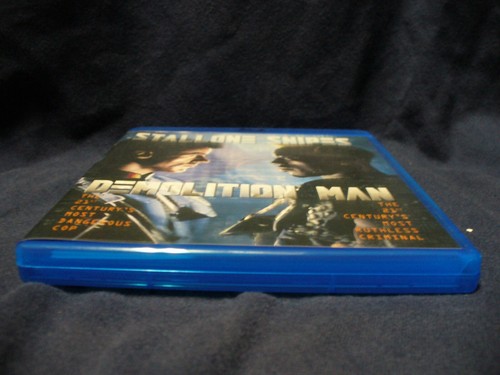 Demolition Man (1993) Blu-ray (Japanese Release) - Picture 5 of 8