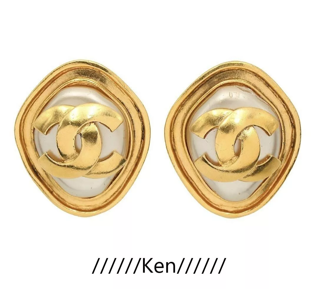 Chanel earrings cc fake - Gem