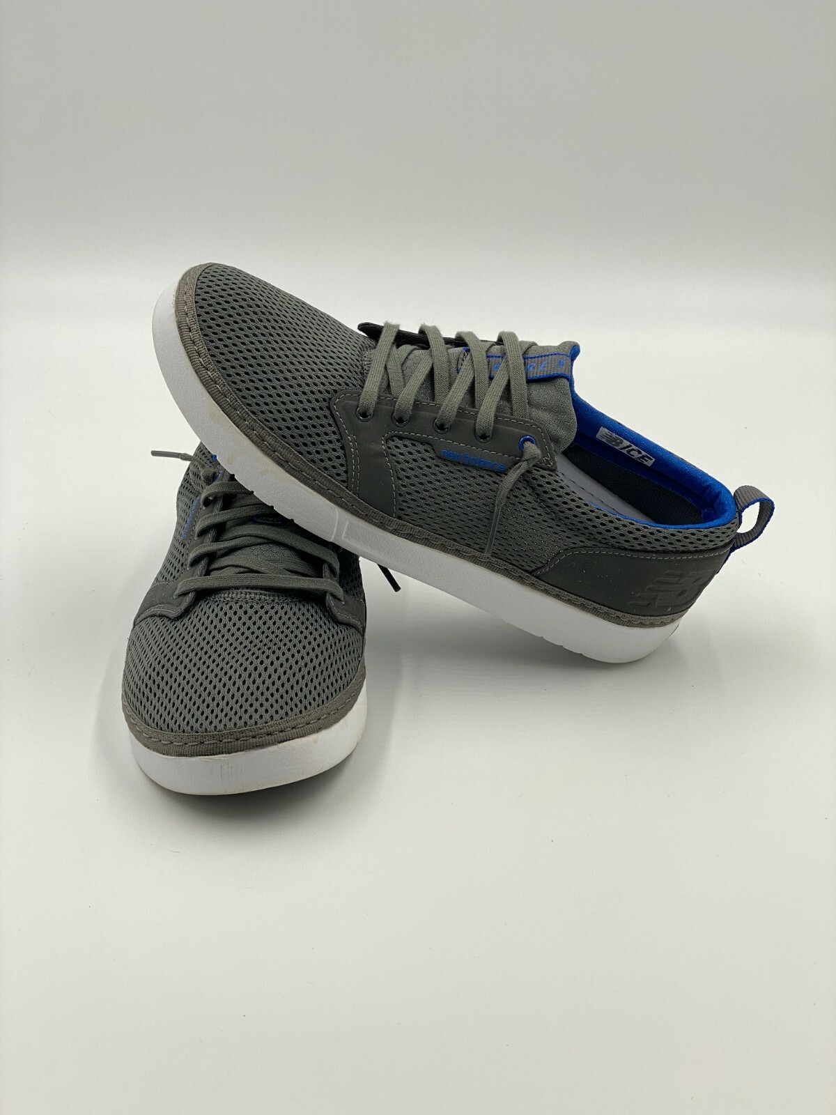 new balance apres grey