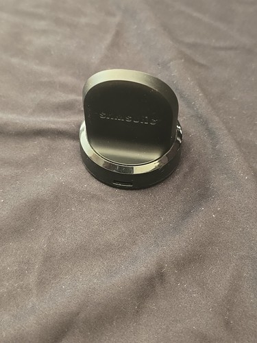 Oryginalna indukcyjna ładowarka Samsung EP-OR720 do smartwatcha Gear S2 SM-R720 - Zdjęcie 2 z 3