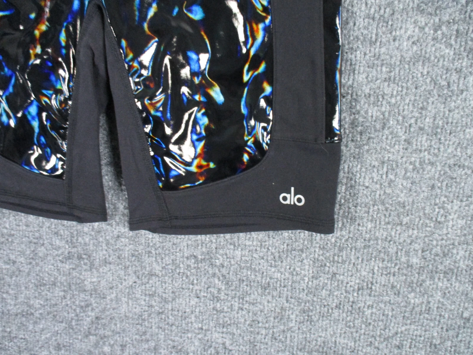 alo-yoga pull on training gym high waist galaxy shorts