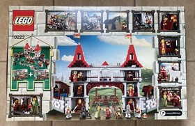 LEGO 10223 - Castle Kingdoms - Joust - 2012 - NEW & Sealed