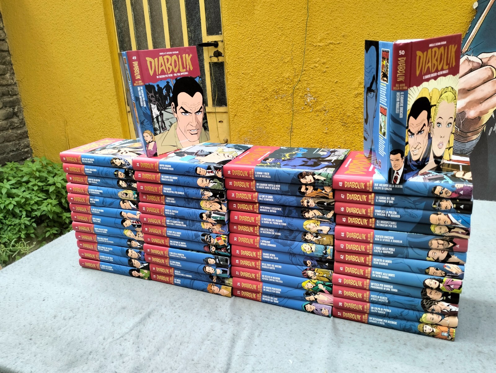 Foto 1 di 4