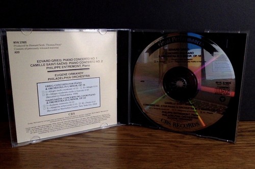 EDVARD GRIEG - Grieg : Piano Concerto No. 1/saint-saens: Piano Concerto - CD - Picture 2 of 3