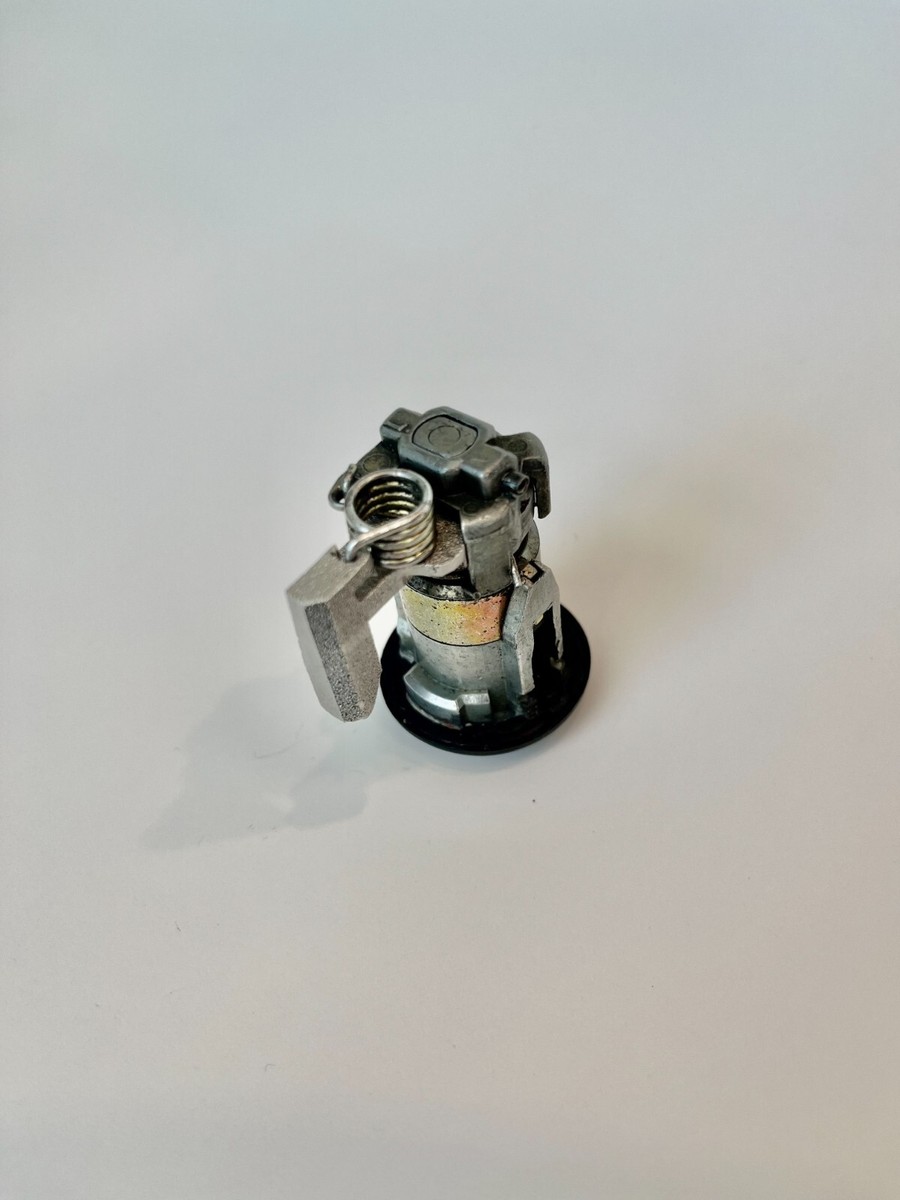 BMW 3 Series E30 Door Lock Cylinder Left Repair Component 