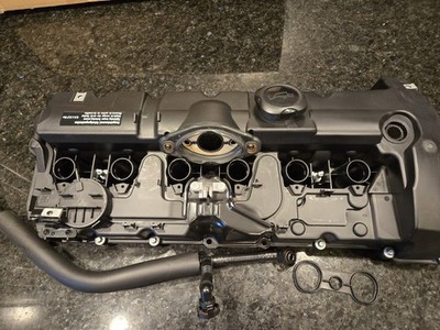 MITZONE N52 Engine Valve Cover Kit with Oil Cap & PCV Hose Compatible with BMW