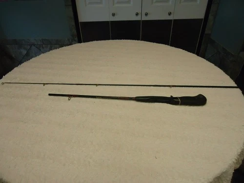 DAIWA 5 FT 3 PC ULTRA LIGHT CASTING GRAPHITE ROD MCG-59S/ 2-4 LB 1/16 - 1/4 OZ #