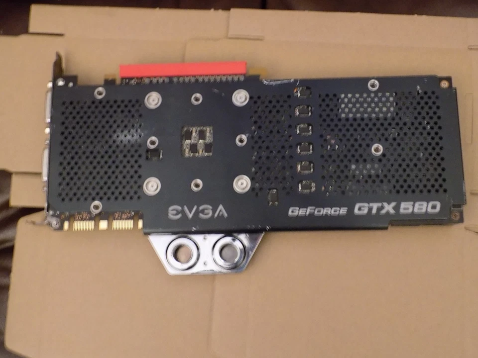 EVGA GeForce GTX 580 FTW Hydro Copper 2 GDDR5 3GB 384-bit PCI-E 2.0 x16 SLI/HDPC - Image 3 of 4