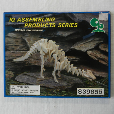 IQ Assembling Products series wooden models LOT of 8 Dinosaurs NEW
