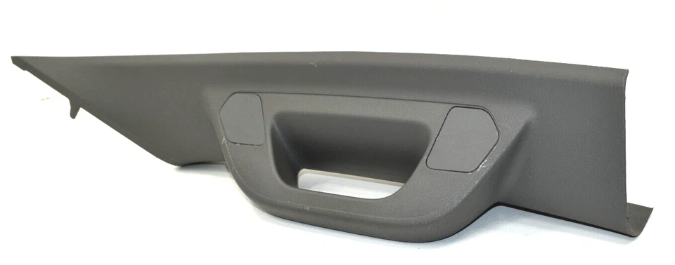 Chevrolet Silverado 3500HD 2020-2023 OE lado derecho pilar delantero cubierta superior moldura Foto 4 de 4