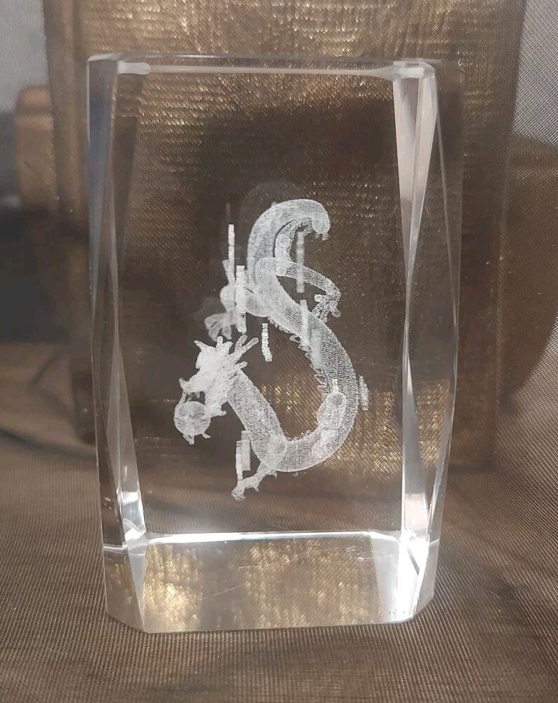 3-D Laser Etched Glass Crystal Paperweight Fire Breathing Dragon 3.2