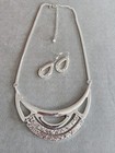 New NWT Signed Signature Collection Necklace & Earring Set Textured Silver Tone