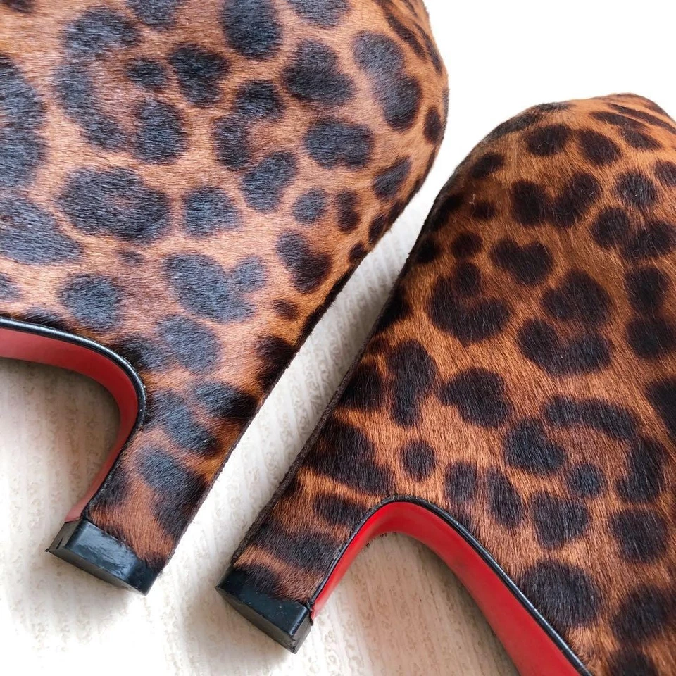 Christian Louboutin Bombas Tacón Leopardo Harako Marrón EU37/US7 112330c - Imagen 3 de 4