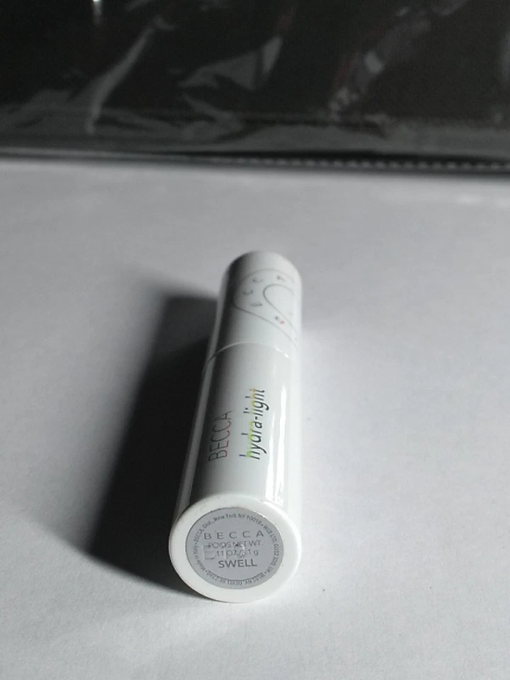 2-PACOTES Becca Hydra Light Plumping Lip Balm - Swell - 0,11 oz NOVO SEM CAIXA - Imagem 4 de 4