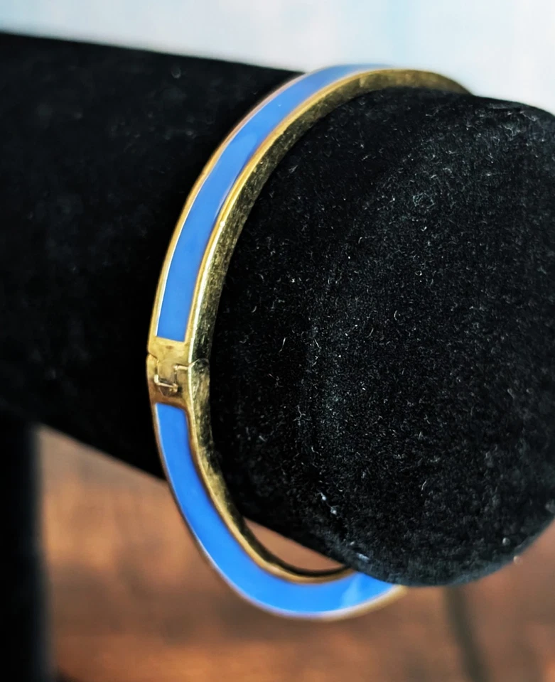 Brazalete bisagra esmalte Kate Spade New York Do The Twist Foto 2 de 4