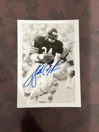 Walter Payton Signed 5 x 7 Photograph Chicago Bears