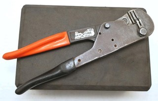 Thomas Betts Sure Stake WT145C Manual Ratcheting Crimper Electrician Tools USA