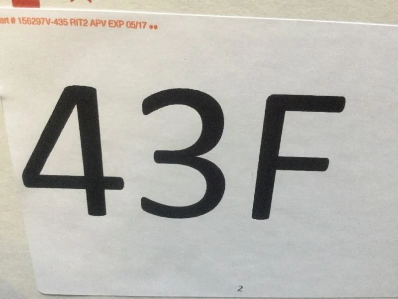 05 06 Reposacabezas izquierdo o derecho Mercedes-Benz R500 3 filas O Foto 4 de 4