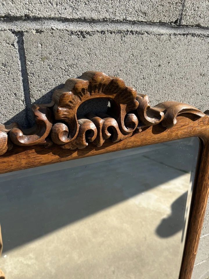 Espejo de salón antiguo de roble macizo de principios de 1900’s Foto 2 de 3