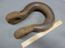 Unknown Brand and Rating - Huge 41lb Shackle 2-1/4" Pin holes (no pin)