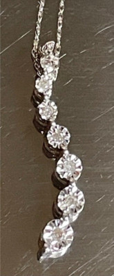 HALSKETTE WEISSGOLD 7 DIAMANTEN GESCHNITZT STAB ANHÄNGER