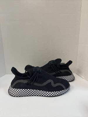 deerupt s core black