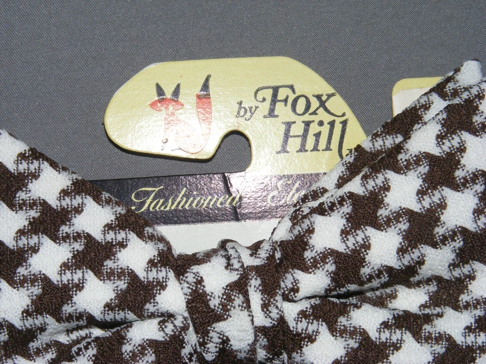 Gravata arco 70S larga tamanho grande marrom branco houndstooth 5" x 4" estoque morto no cartão - Imagem 2 de 4