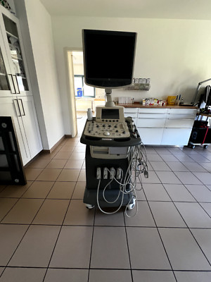 Mindray DC -7 vet Farbdoppler-Ultraschallsystem mit brillantem 19''-LCD-Monitor