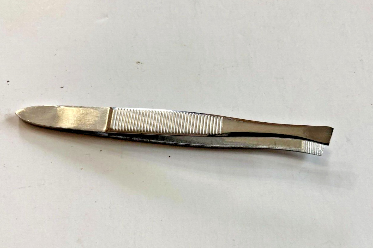 Magnum Medical Non Slip Grip Square/Slanted Tip Tweezers Instrument