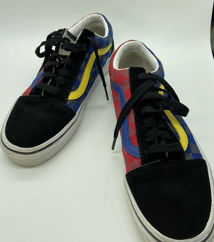 red checkered vans men