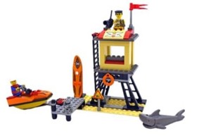 Lego Island Xtreme Stunts Beach Lookout 6736 Brand New in Sealed Box Retired