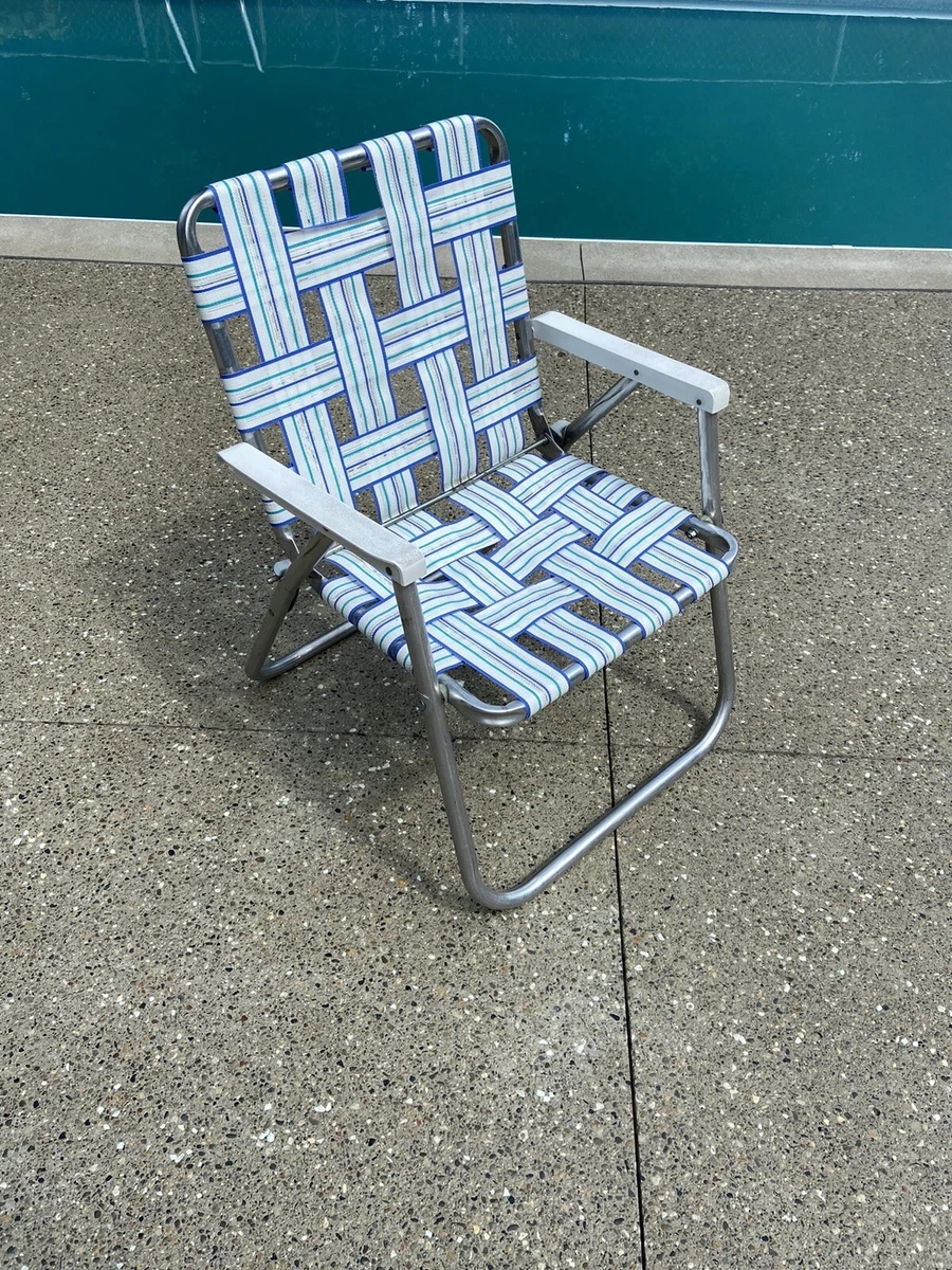 Lightweight aluminum webbed folding lounge chairs deals