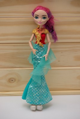meeshell mermaid doll