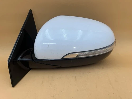 16-20 KIA SORENTO LEFT DRIVER SIDE VIEW MIRROR W/ BLIND SPOT PAINT CODE: SWP