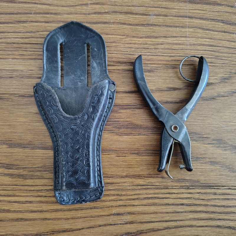 Vintage McGILL DIAMOND DIE HOLE PUNCH SPEED HOLSTER TICKET RAILROAD CONDUCTOR