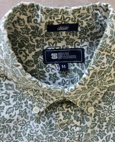 Reyn Spooner Classic Hawaiian Print Shirt, EUC - Medium - Picture 3 of 9