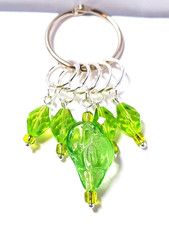 MikieLou Stitch Markers Premium Faceted Austrian CRYSTAL Green Glass Seashell