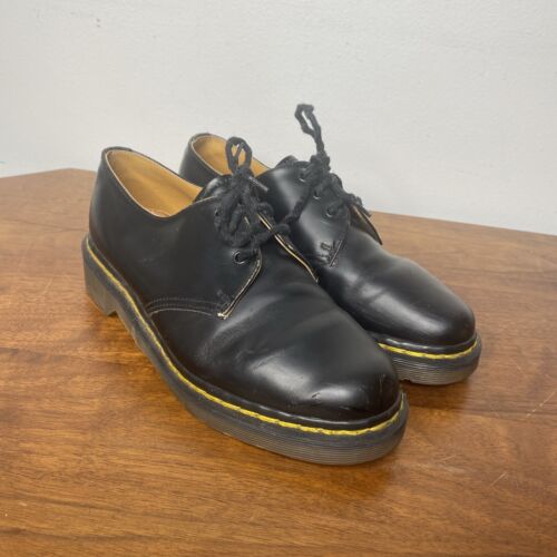 Vintage Doc Martens 51143 Made England 3 Eye Lace Up Oxford Black Shoe 4 UK 6 US - Picture 1 of 11