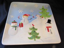 Assiette à dîner carrée Saint-Nicolas Square Oh What Fun bonhomme de neige 10 1/2"