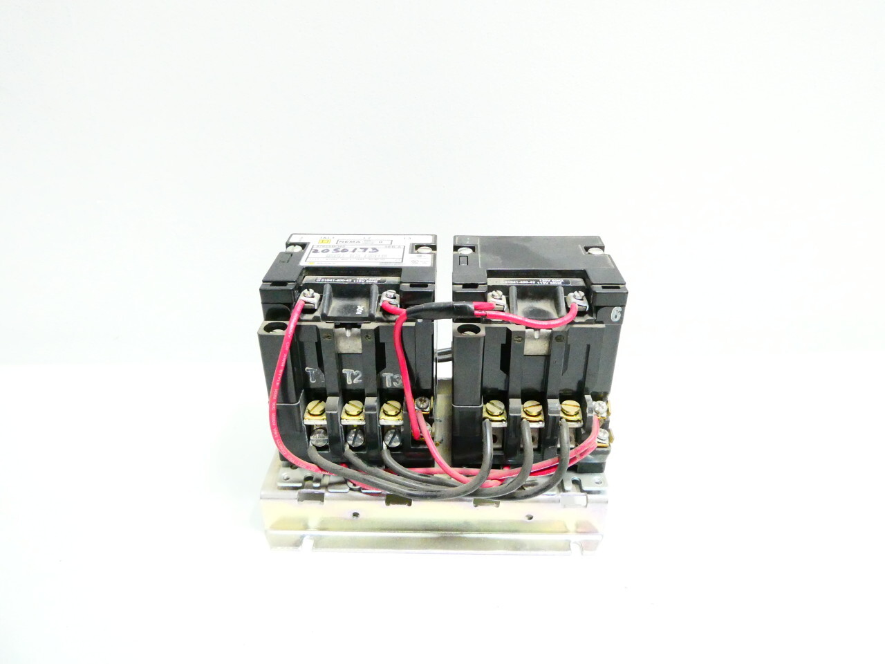 Square D 8702SBO4S Size 0 Reversing Contactor 120v-ac 5hp