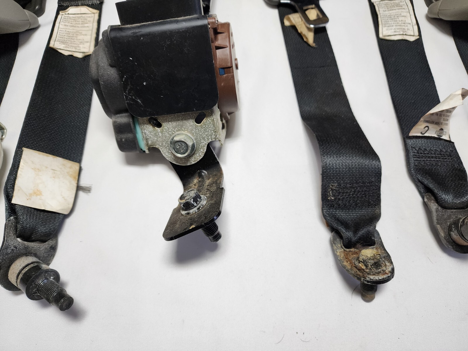 2005 2015 Nissan Frontier Rear Seat Belt Retractors (OEM) Black eBay