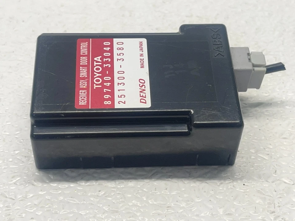 ✅ 07 - 11 Lexus ES350 Toyota Camry умный приемник управления дверью 89740-33040 OEM - Изображение 4 из 4