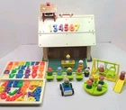VTG Fisher Price Little People Play Family School House With Many Accessories