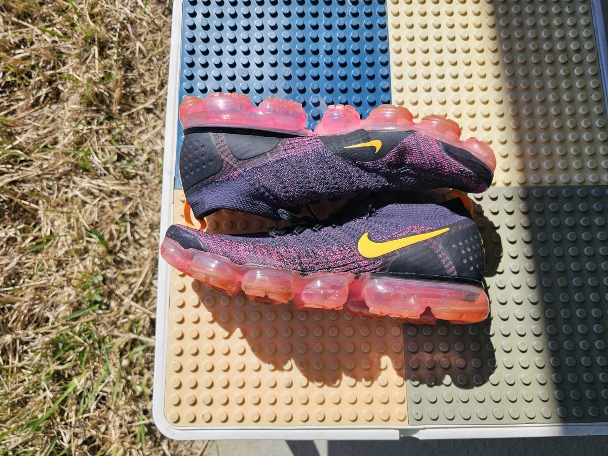 Size 12 - Nike Air VaporMax Flyknit 2 Pink Blast Nike Air VaporMax Flyknit 2 Pink Blast | eBay main image 2